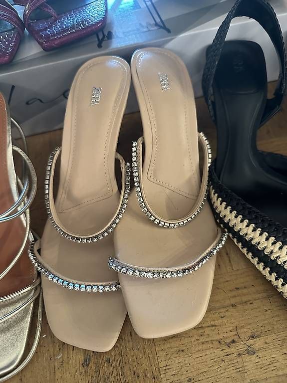 Zara Scarpe da donna: Diverse Heels von Zara/Mango/Asos – Usato da Dietikon venduto da meg_6nyg 1