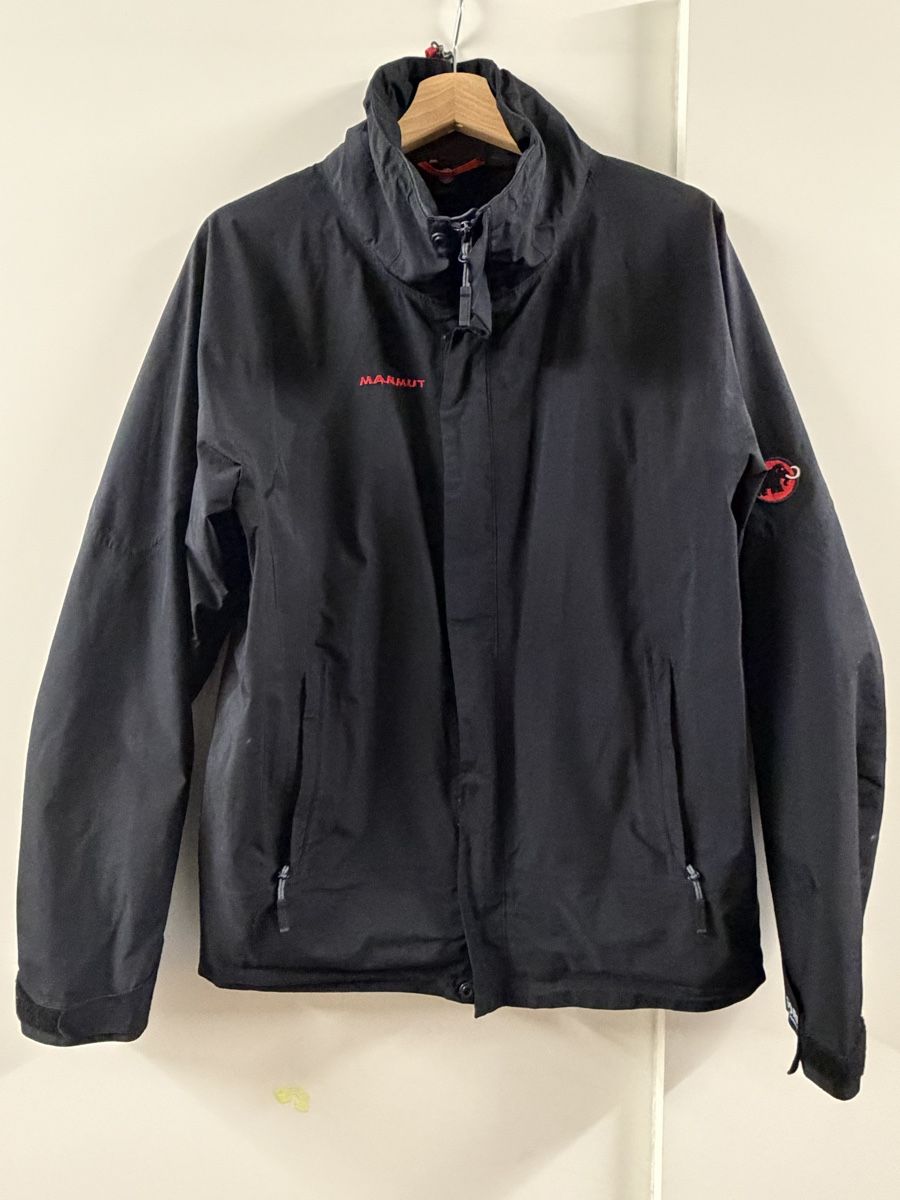 Mammut Giacche: Mammut Jacke Performance Shell – Usato da Hunzenschwil venduto da sputnik26