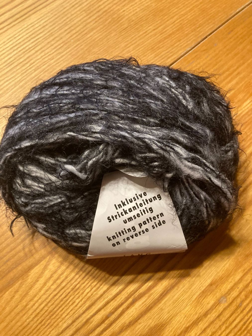 Lana: Lang-yarns Maxisoft – Nuovo (secondo la descrizione) da Balsthal venduto da dasesaro