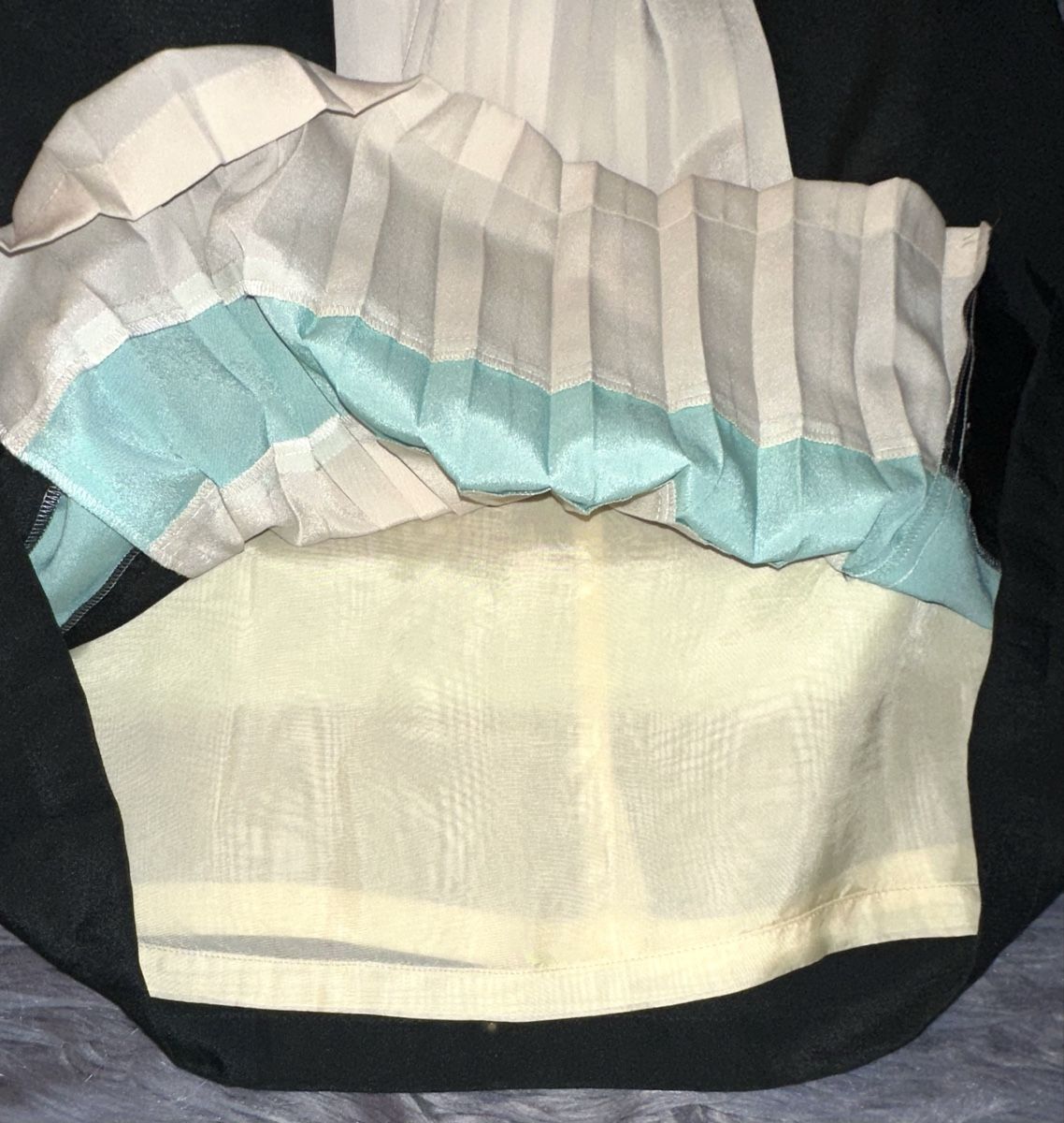 Hugo Boss Kleider: HUGO BOSS KLEID GR. 36 – Gebraucht aus Unteraegeri von MH203 7