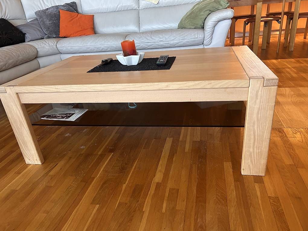 Pfister Tavoli: Sofa-Tisch Massivholz – Usato da Windisch venduto da _gris_ 1