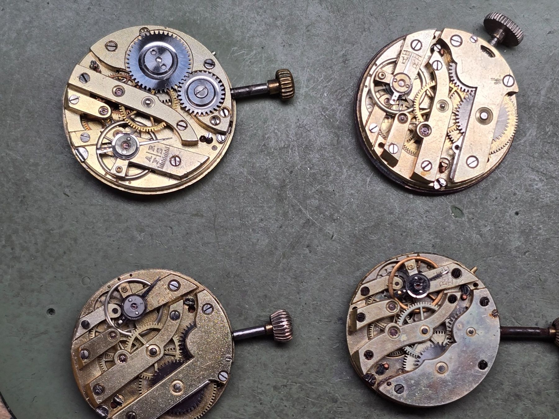 Orologi: Lot de 6 mouvement anciens – Difettoso da Tramelan venduto da Nirdan 3
