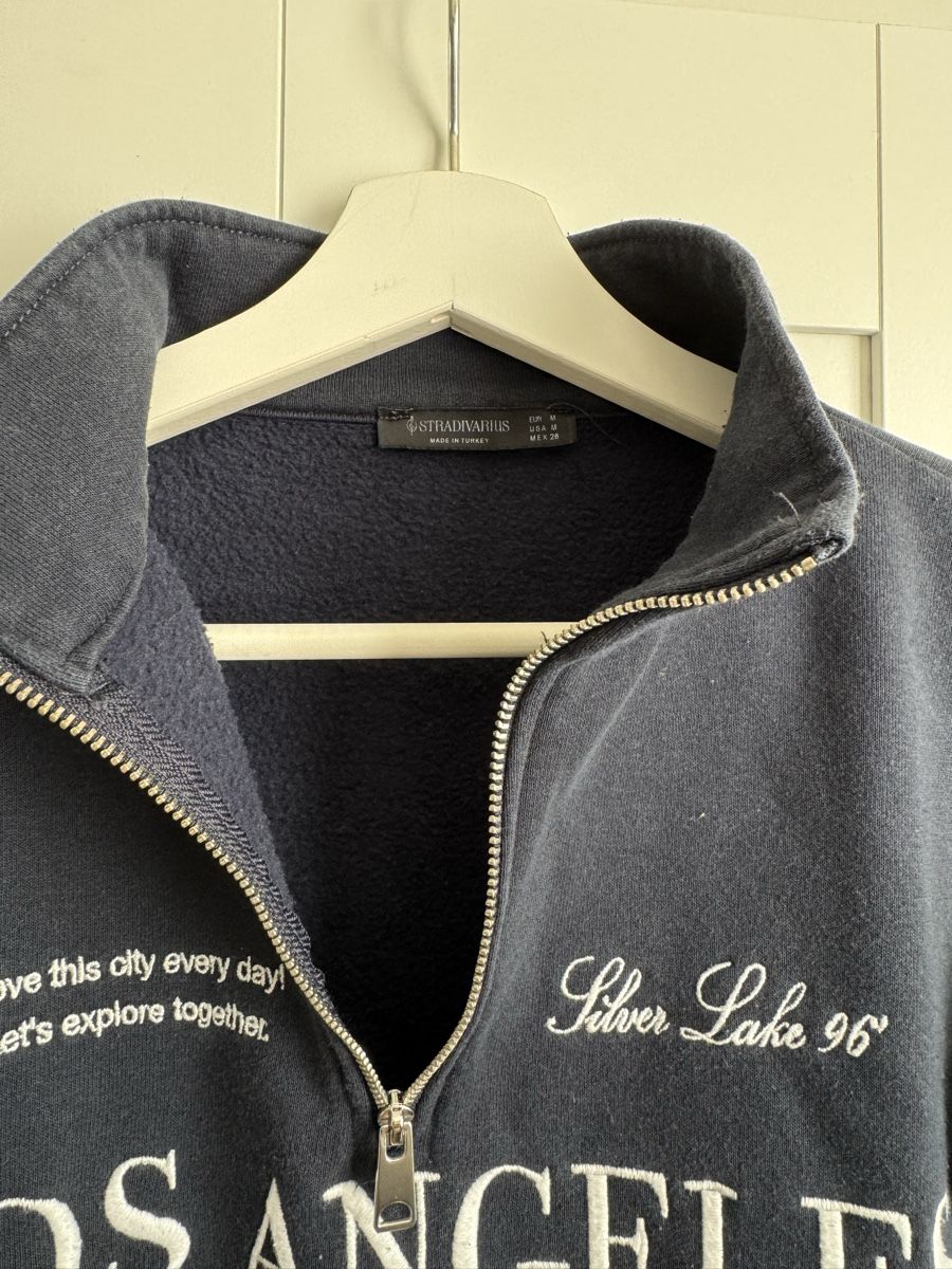 Stradivarius Maglioni & Felpe: Sweat-shirt STRADIVARIUS taille M – Usato da La Tour-de-Peilz venduto da noemieventeonline 1
