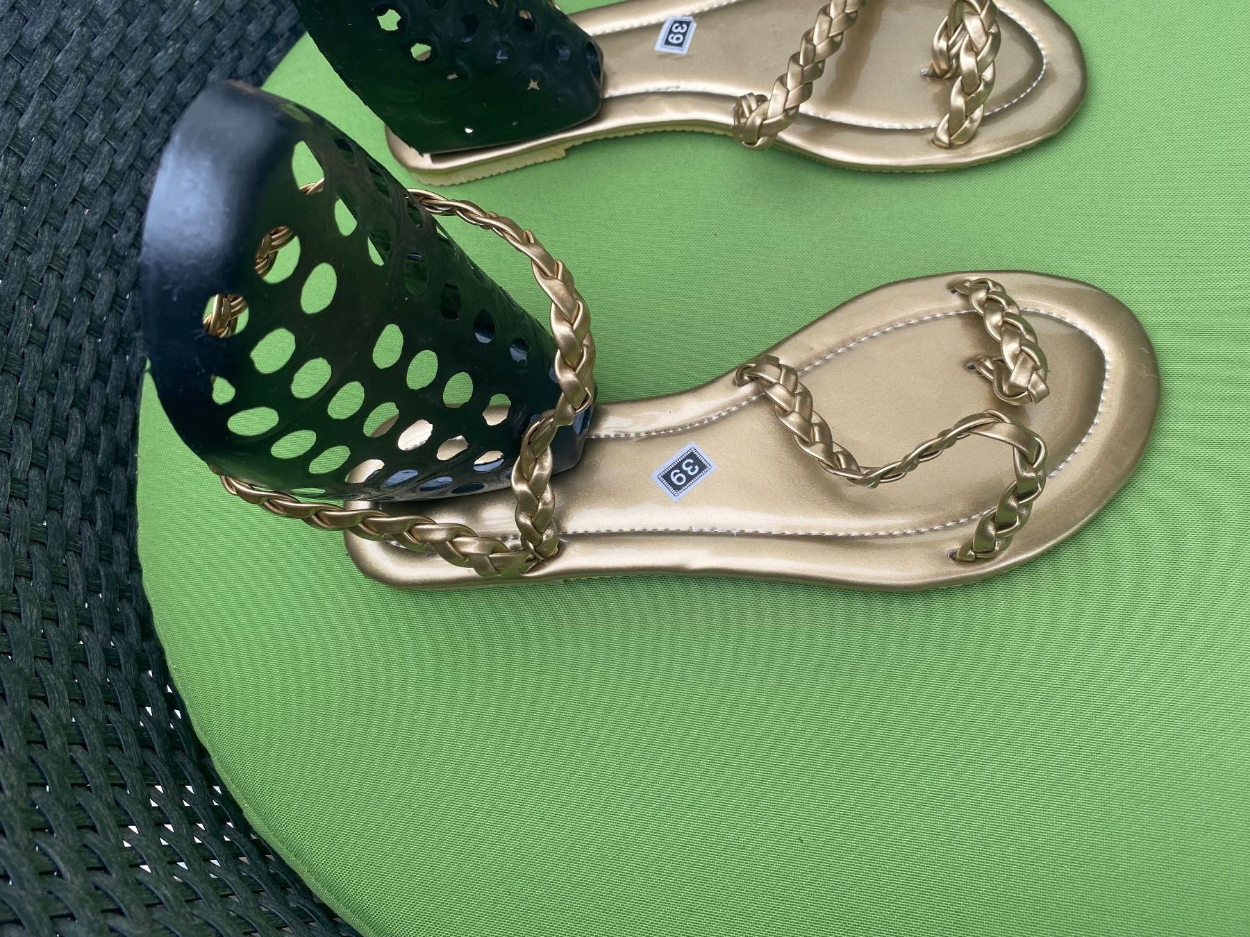 Scarpe da donna: SUMMERTIME - stylische/edle Flip-Flops, gold, 39 – Nuovo (secondo la descrizione) da Winkel venduto da ferrari2022 2