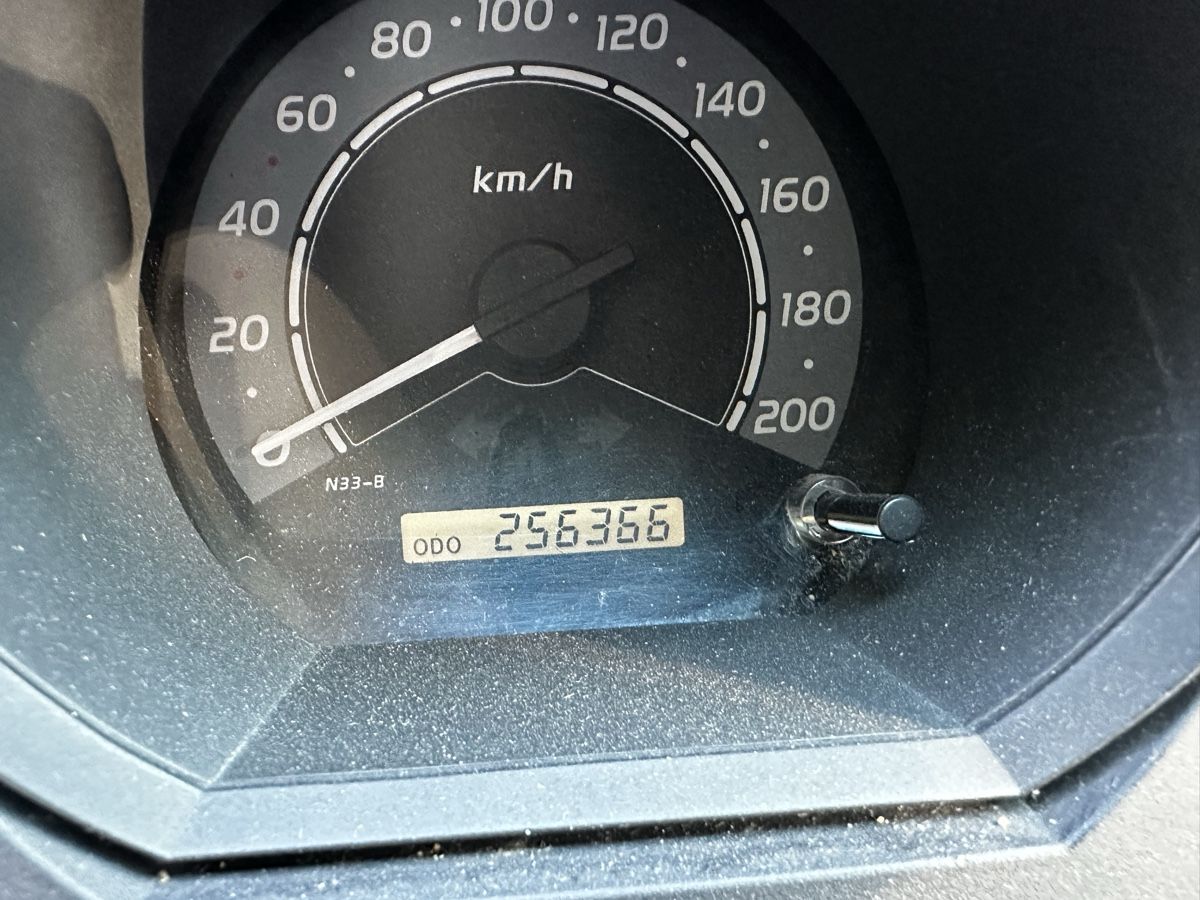 Toyota Nutzfahrzeuge: Toyota Hilux 2.5 D4D – Gebraucht aus Pfeffingen von Buuri05 8