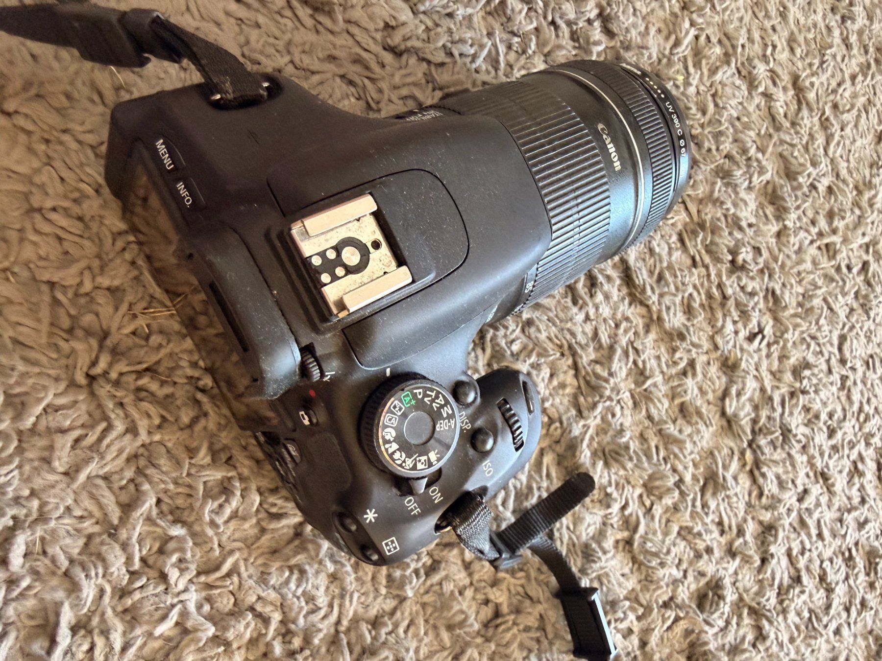 Canon Fotocamera: Canon EOS 600D mit Canonobjektiv – Usato da Mellingen venduto da Oliviampm 2