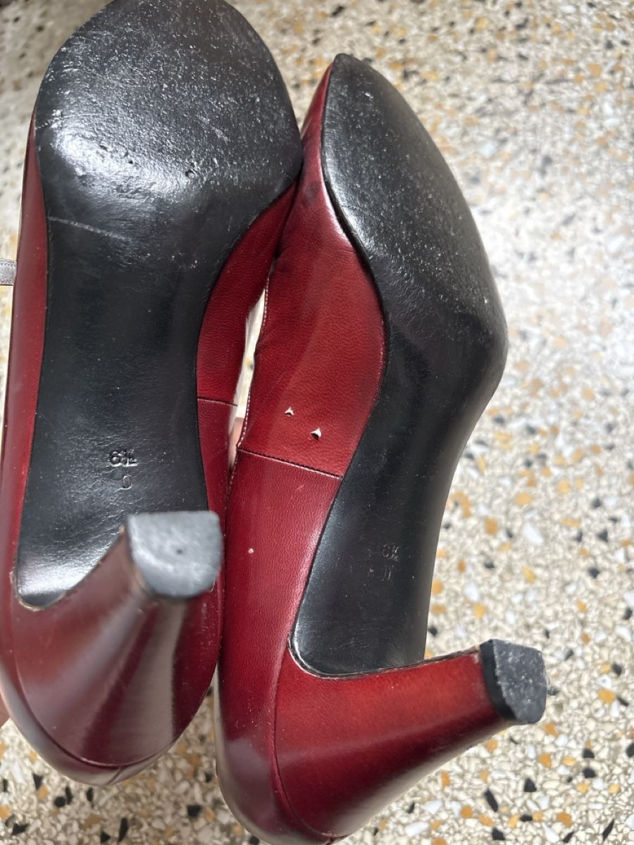 Bally Scarpe da donna: Bally Mary Jane Sandalen Vintage – Usato da Bern venduto da LoveVintageY2K 2