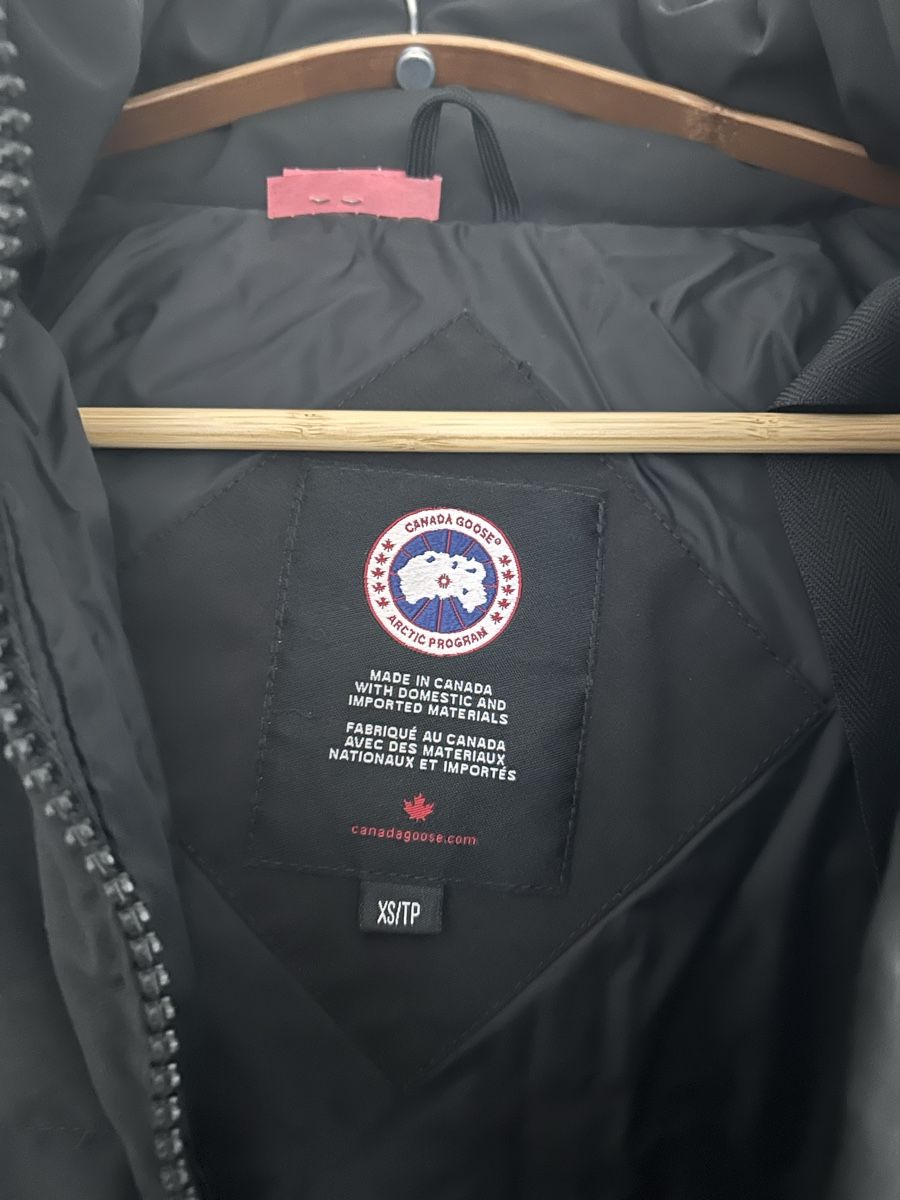 Canada Goose Giacche: Canada Goose parka – Usato da Zürich venduto da evasara 2