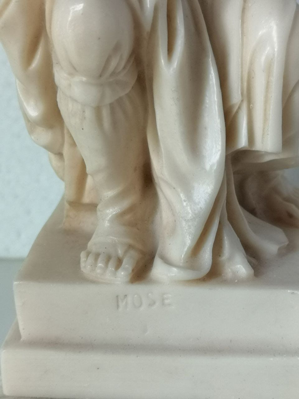 Statuette: Vintage Santini Marmor Mose-Figur – Usato da Bern venduto da Yunkom 3