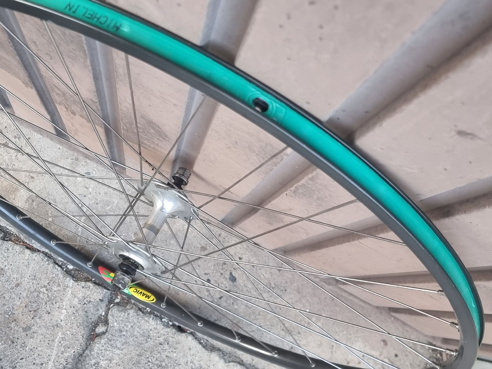 Mavic Pezzi di ricambio: Roue avant piste MAVIC MICHE Primato – Nuovo (secondo la descrizione) da Genève venduto da dav_9xtx 2