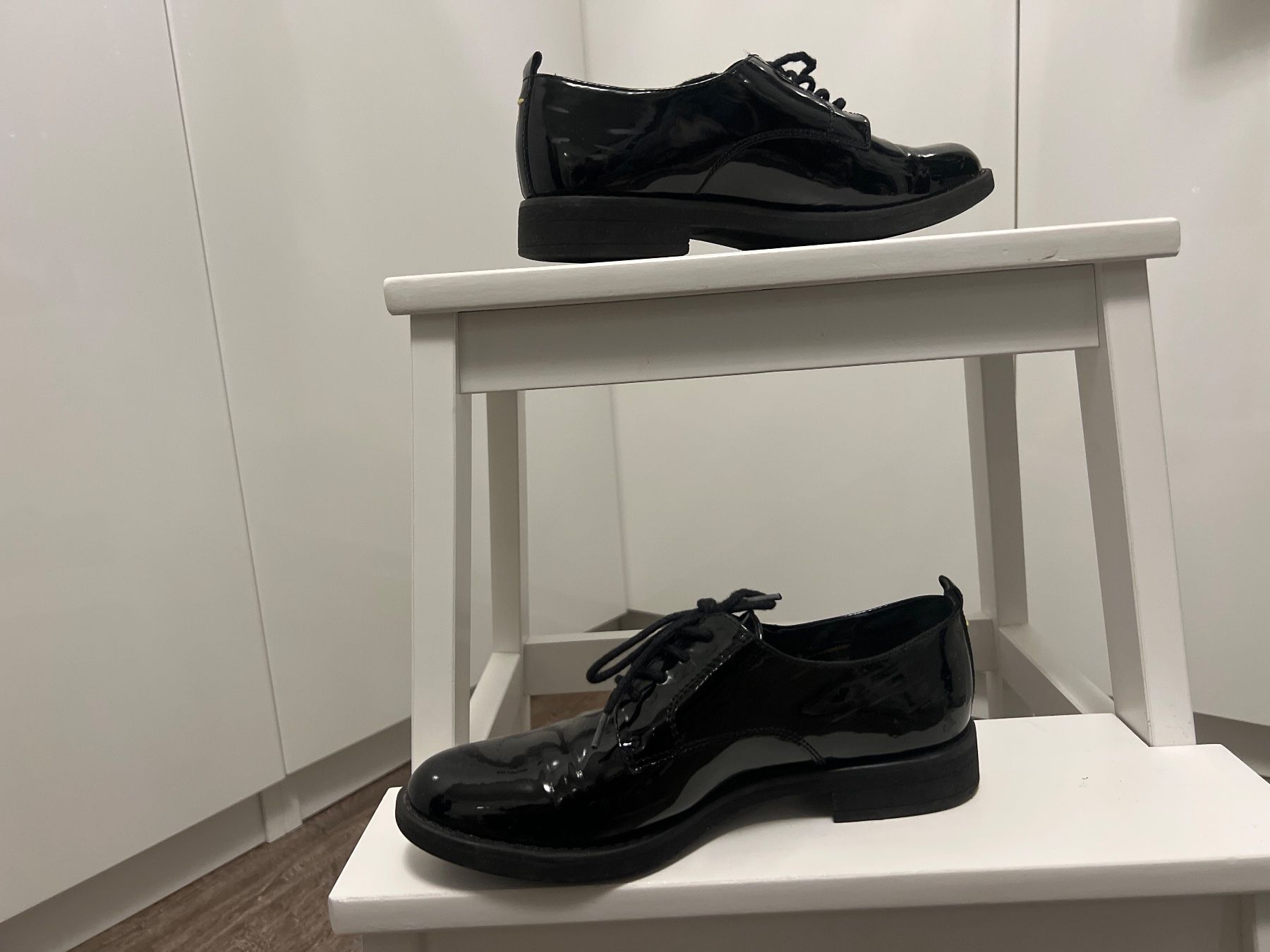 Bench Scarpe da donna: Bench Elegante Schuhe Grösse 38 – Usato da Weiach venduto da LemonJuice1995 1