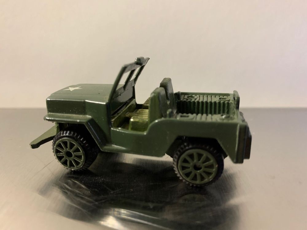 Militar Jeep Metall China 325 1