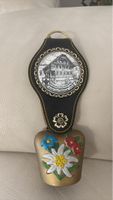 Alpkuhglocke Swiss made mit Edelweiss und altem Kapellenhaus