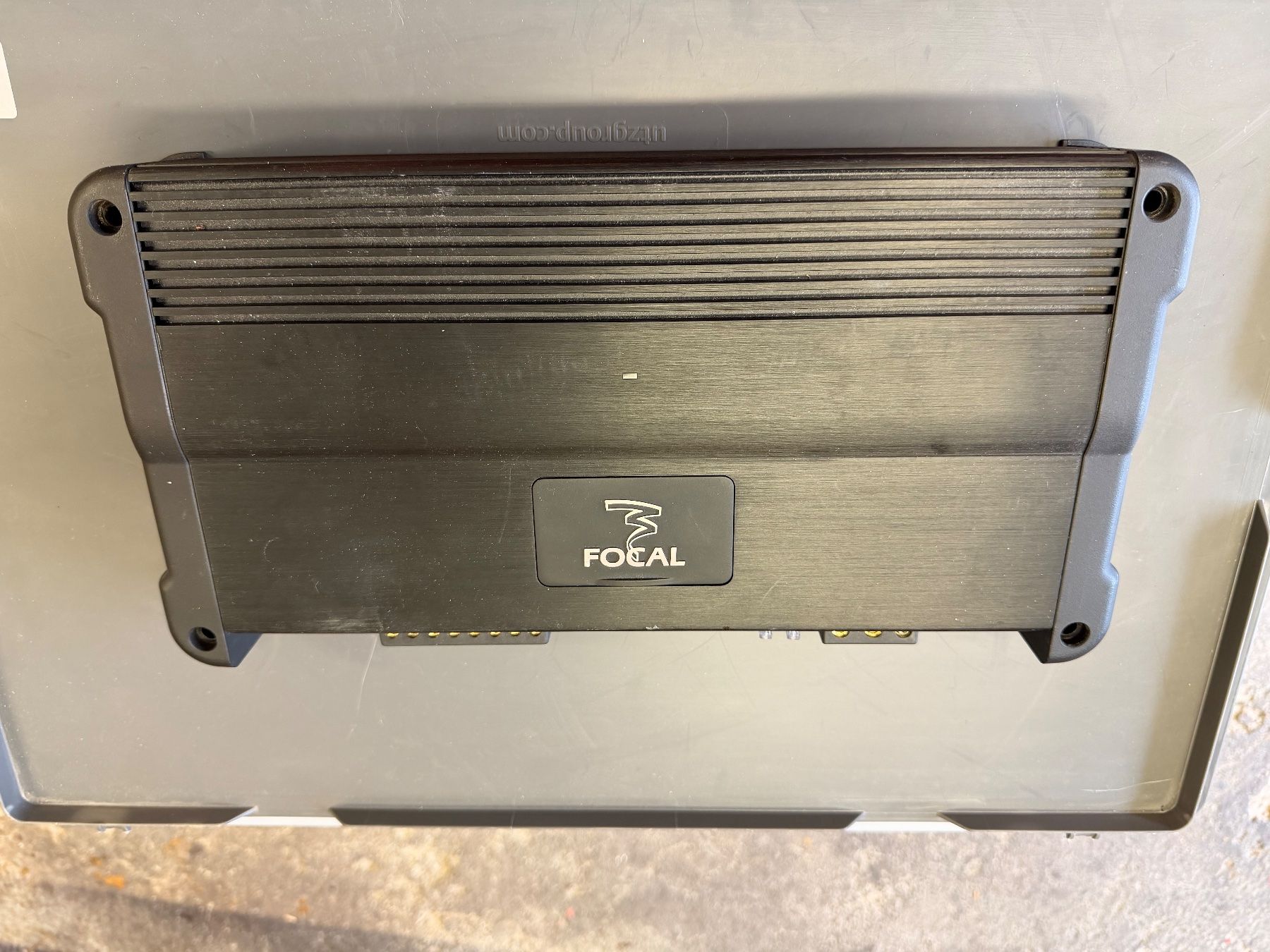 Focal Verstärker: Amplificatore focal 4100 – Gebraucht aus Broglio von lory00