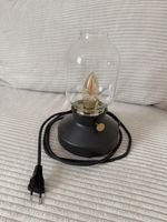 Nachttischlampe