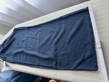 Sommerhose / Übergangshose dunkelblau Gr. S / Weit