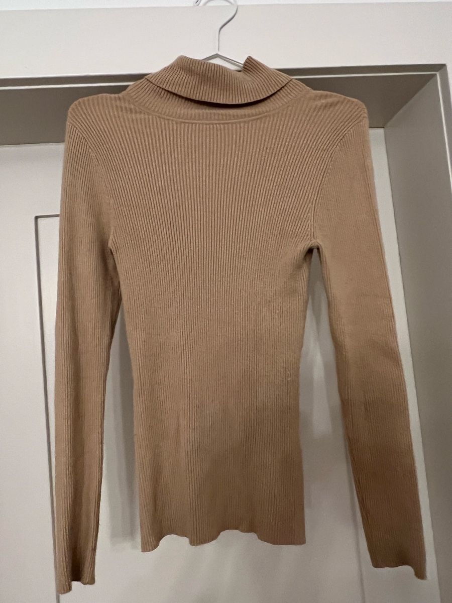 Anna Field Pullover & Sweatshirts: Anna Field Rollkragenpullover – Gebraucht aus Zürich von lisitsyna
