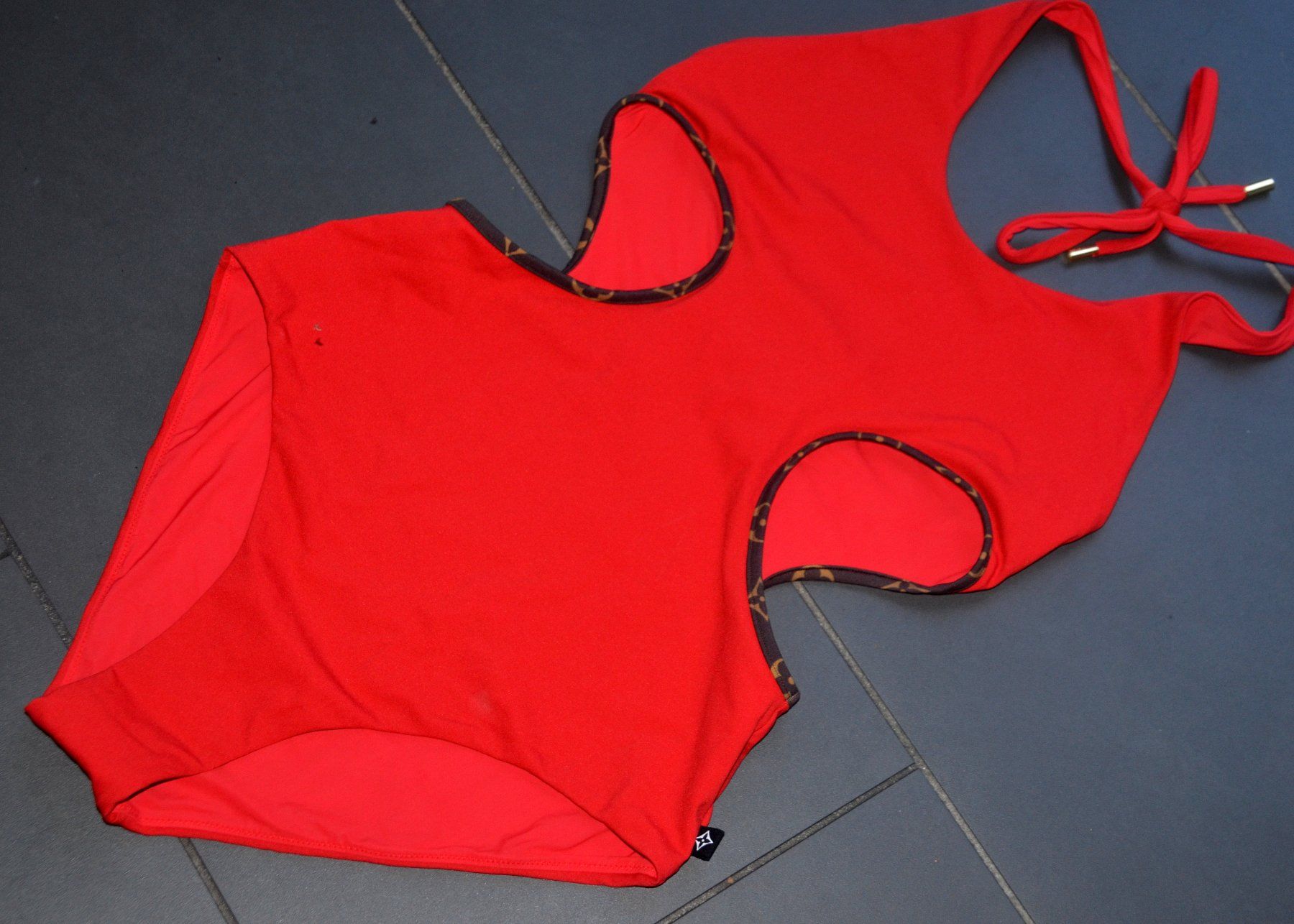 Louis Vuitton Costumi da bagno & Bikini: Badeanzug Louis Vuitton maillot de bain .36 – Usato da Collonges venduto da Auganien 3