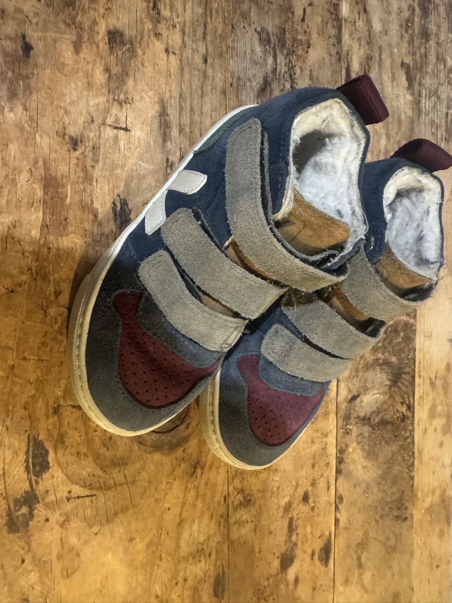 Veja Schuhe für Jungen: Veja Kinderschuh – Gebraucht aus Davos Platz von mbe_r5tv 3