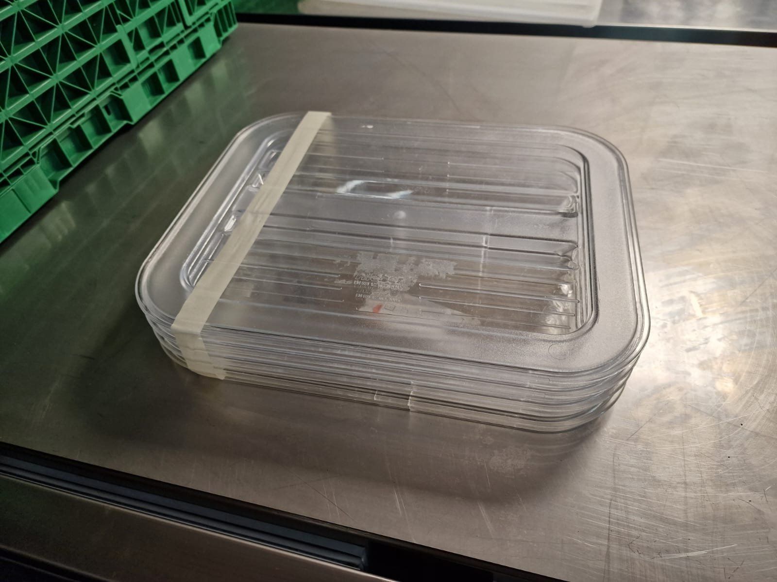 Cuisines complètes: GN Deckel 1/2 – D'occasion à Wuppenau par Gastro-Wuppenau 1