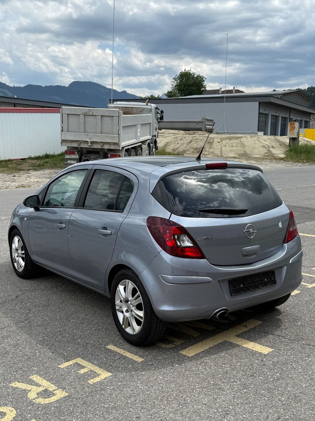 Opel Automobili: Opel Corsa D14 AB 1CHF !!!! – Usato da Lentigny venduto da Driton29