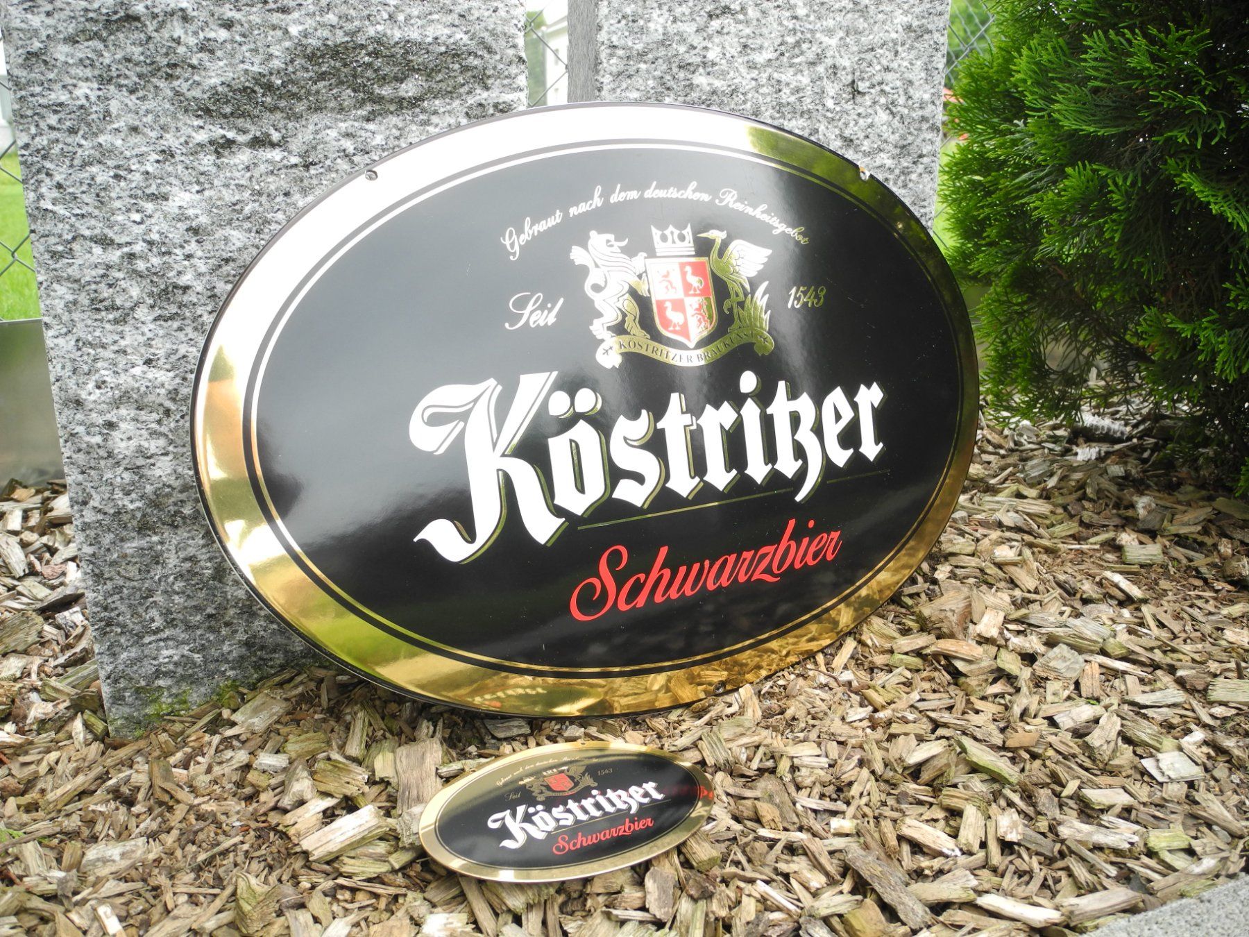 Insegne: 2 x KÖSTRITZER SCHWARZBIER / EMAIL – Usato da Reinach AG venduto da Huckleberrysix 1