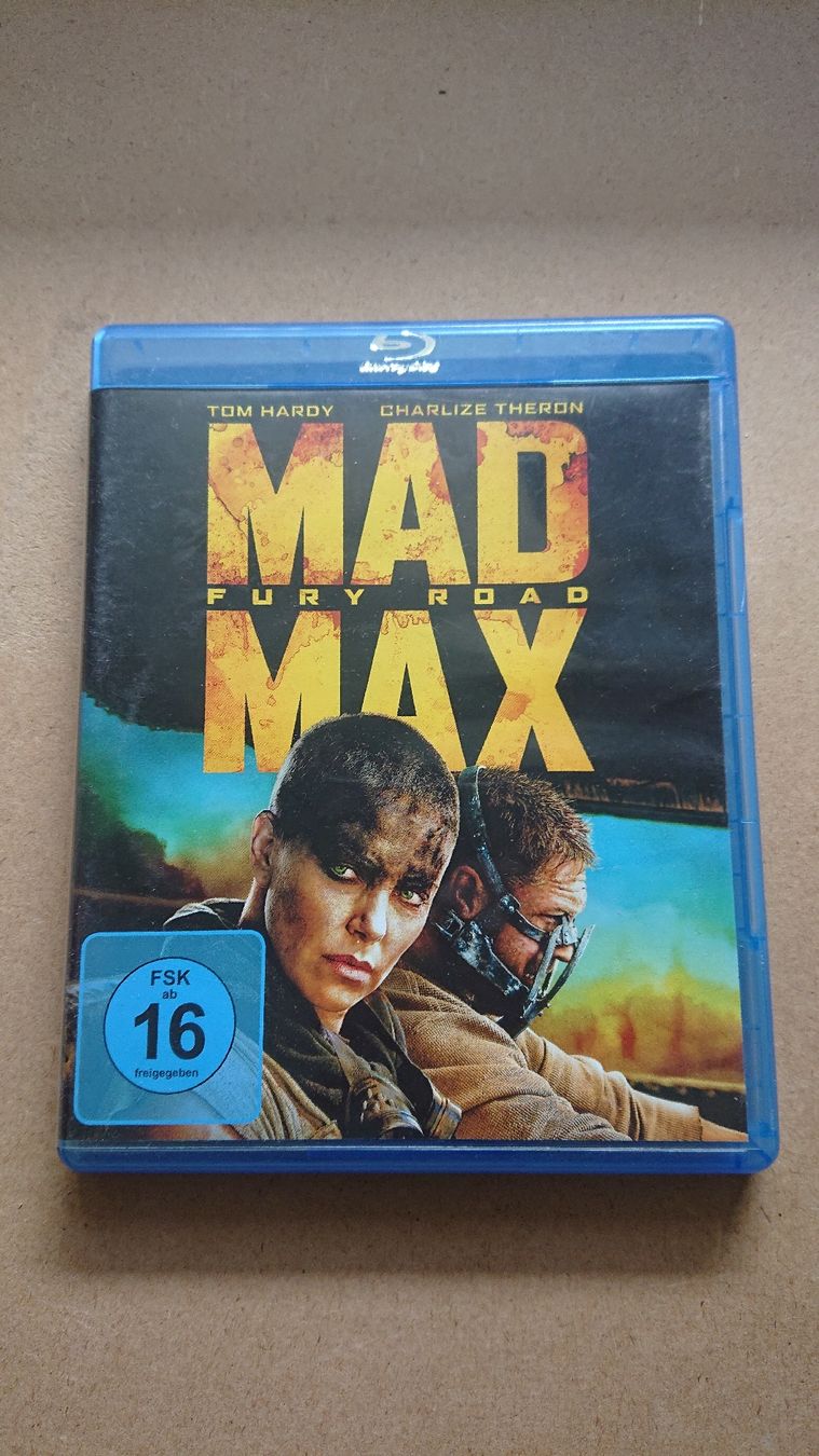 Tutti i DVDs: Mad Max: Fury Road - Blu-Ray - – Usato da Chur venduto da FreakofRarity