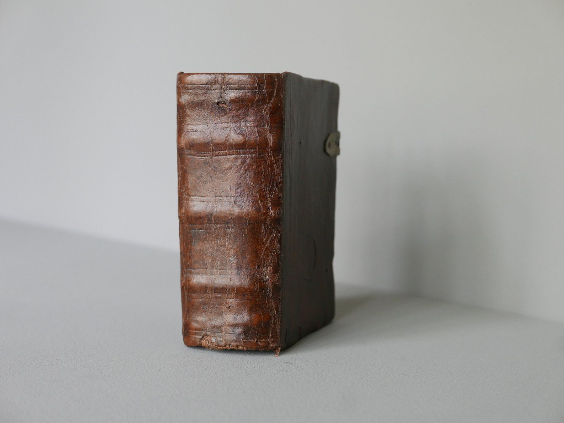 Libri: ANTIKES BUCH NEUES TESTAMENT – Usato da Balgach venduto da Zwischenraum 6