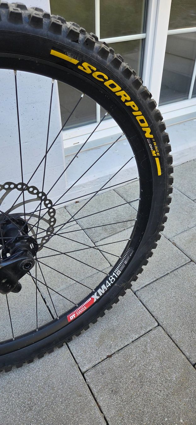 Mondraker Biciclette: Mondraker Downhill Bike – Usato da Hagenbuch ZH venduto da Kawema5 6