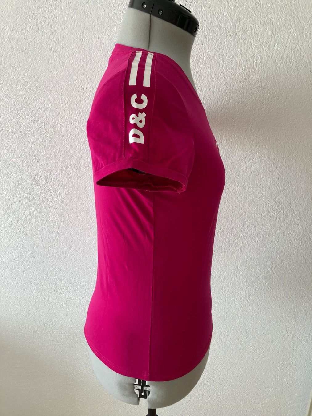 Hemden, T-Shirts & Polos: T-Shirt magenta – Gebraucht aus Samedan von chickenrun01 2
