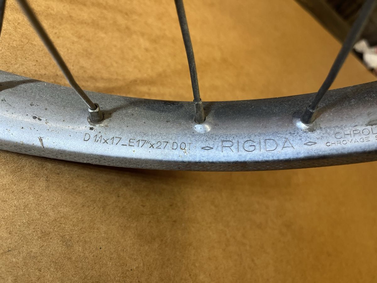 Pneus & Kompletträder: Töffli Hinterrad 17" – Gebraucht aus Thörigen von sta_8yd2 5
