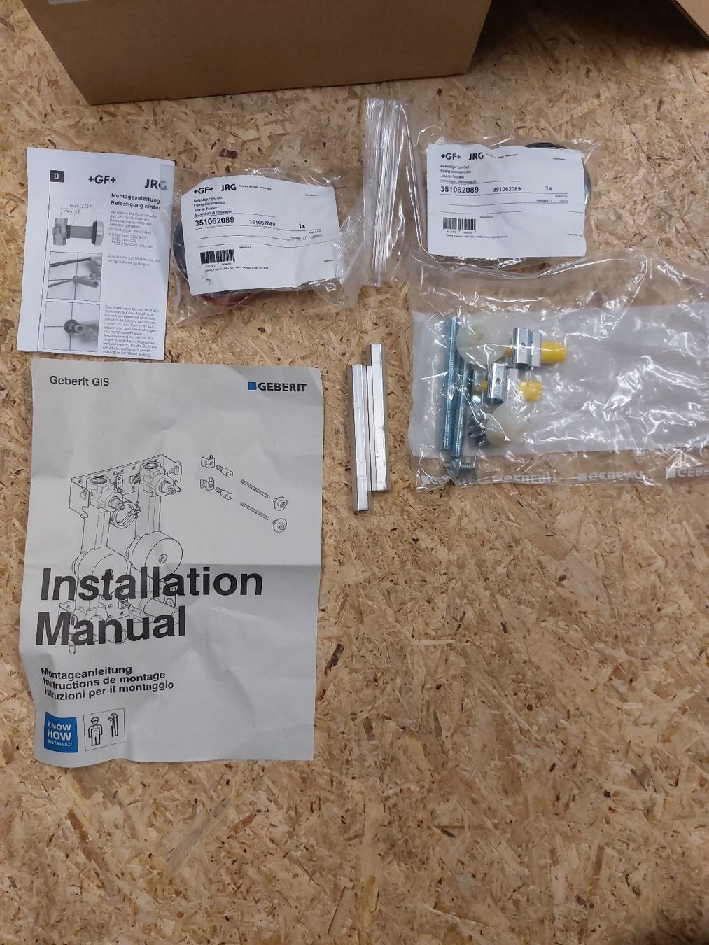 Geberit Armaturen: Geberit GIS Set Waschtisch UP-Ventil NEU OVP – Neu und originalverpackt aus Tuggen von Sani-liquidation 2