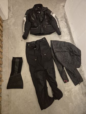 Motorradbekleidung Grösse M