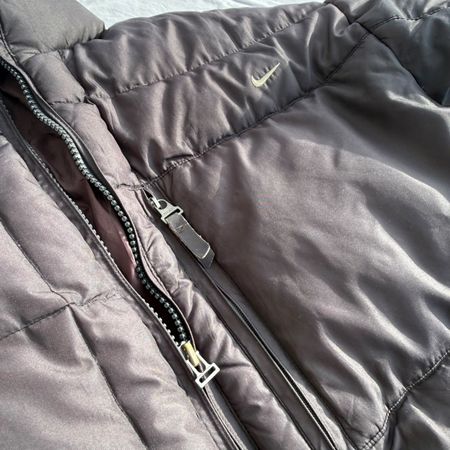 Nike Daunenjacke schwarz Grösse XL guter Zustand