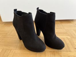 Schwarze H&M Stiefeletten Gr. 38 - wenig gebraucht!