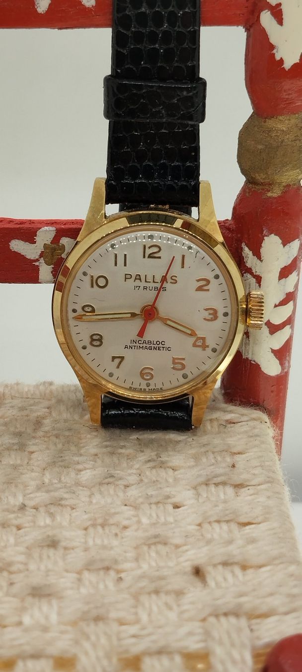 Uhren: Montre Pallas – Gebraucht aus La Chaux-de-Fonds von jac_9llg