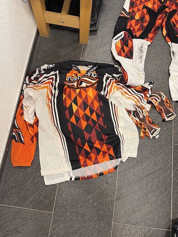 Kleiderpakete: Motocross Kleidung – Gebraucht aus Tuggen von Galactus2017 1