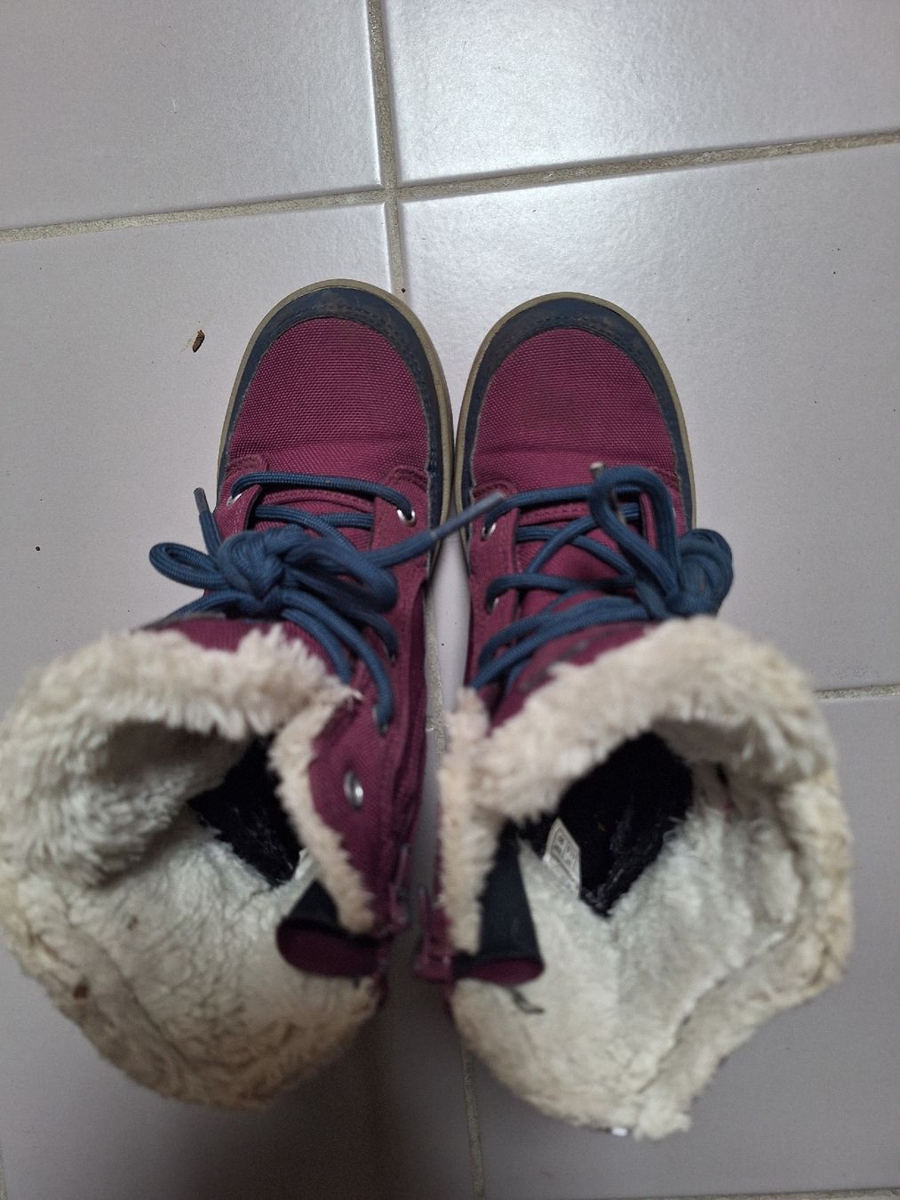 Viking Scarpe per ragazze: Winterstiefel Viking Grösse 30 – Usato da Sissach venduto da not_c2zq 2