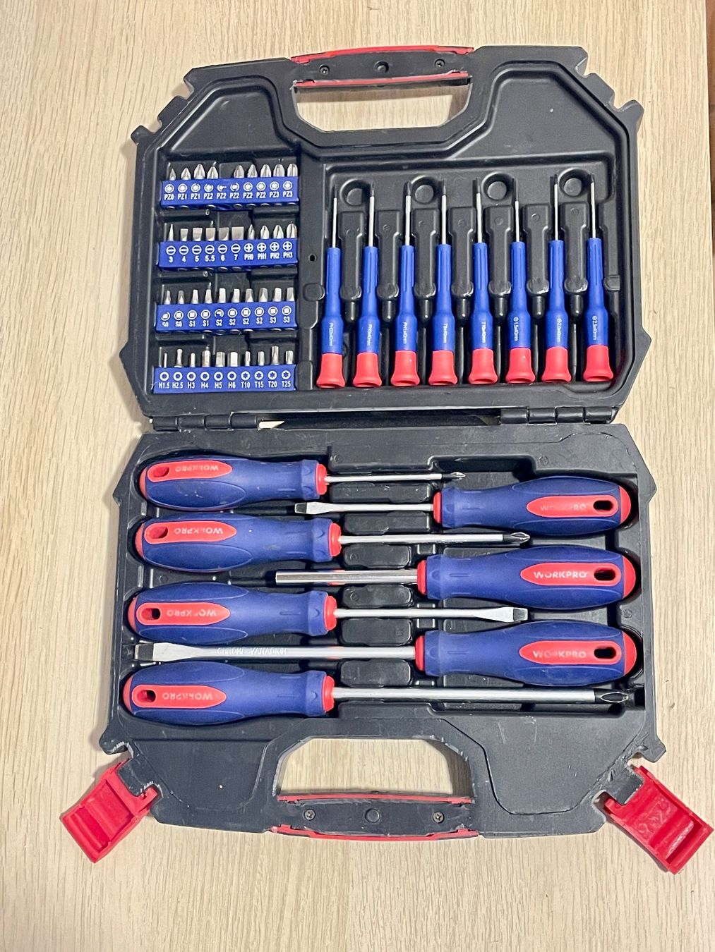 Tutti gli attrezzi: WorkPro Set di 54 pezzi, cacciaviti di precisione + inserti – Usato da Novazzano venduto da GioStore