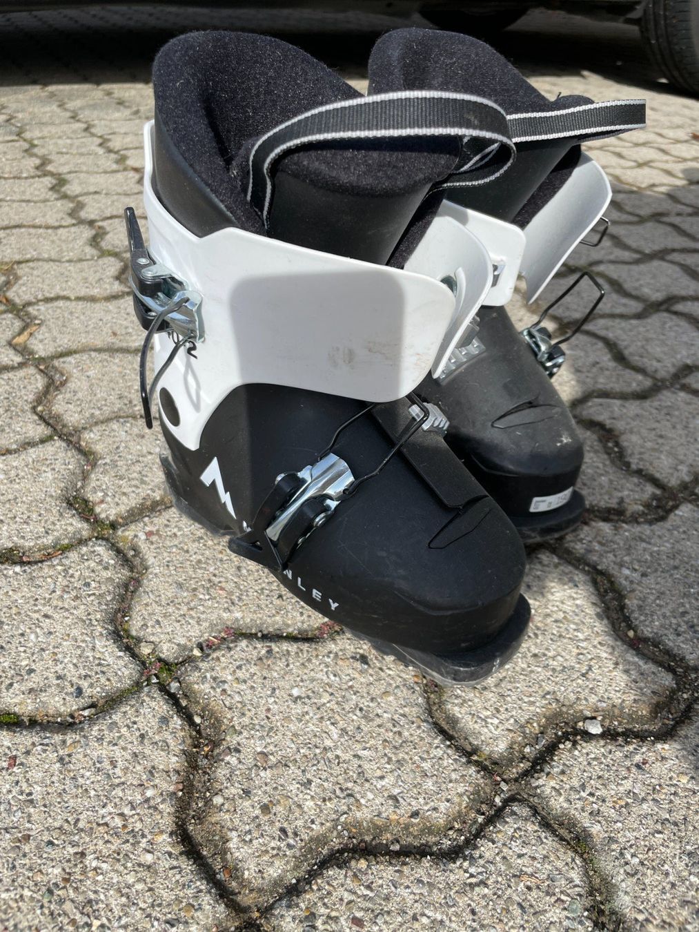 Mckinley Chaussures garçon: Kinderskischuhe – D'occasion à Watt par glini