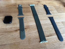 Apple Watch Series 9 45mm Cellular + Bänder