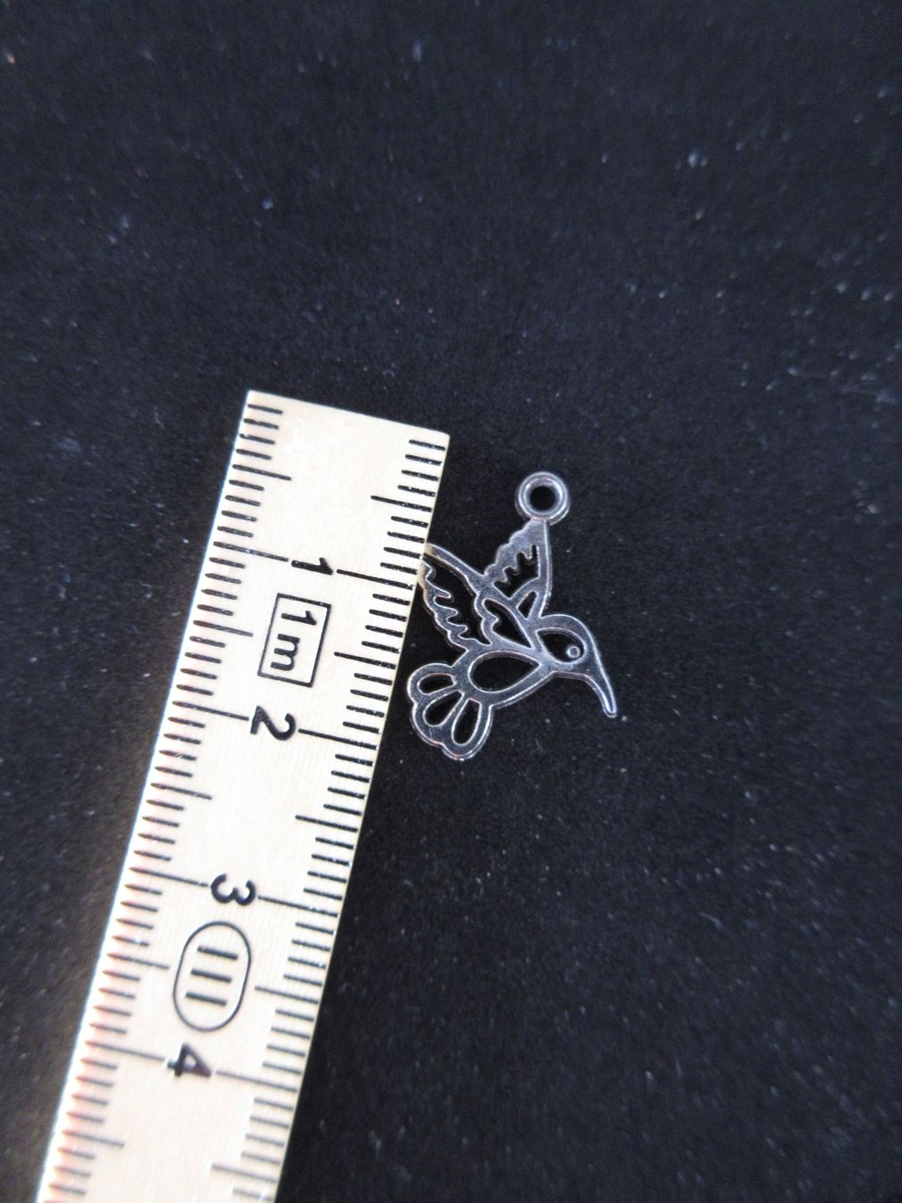 Ciondoli: Colibri Anhänger, Modeschmuck, Charm Bettelarmband, 2 cm – Usato da Egg b. Zürich venduto da Mogli93 2