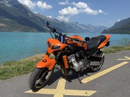 YAMAHA FZS 1000 Fazer STREETFIGHTER frisch MFK