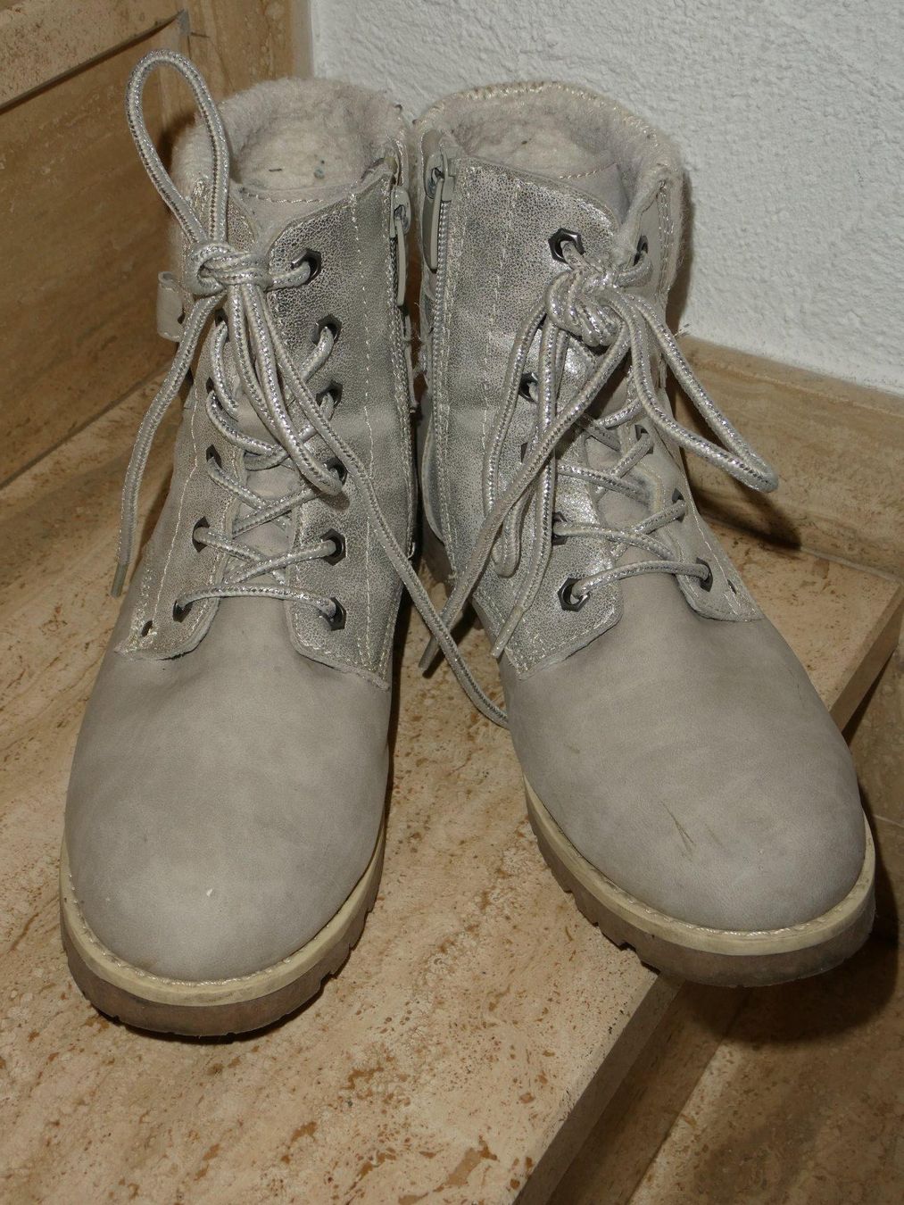 Scarpe per ragazze: Winterschuh Gr. 37 – Usato da Mels venduto da KOSL