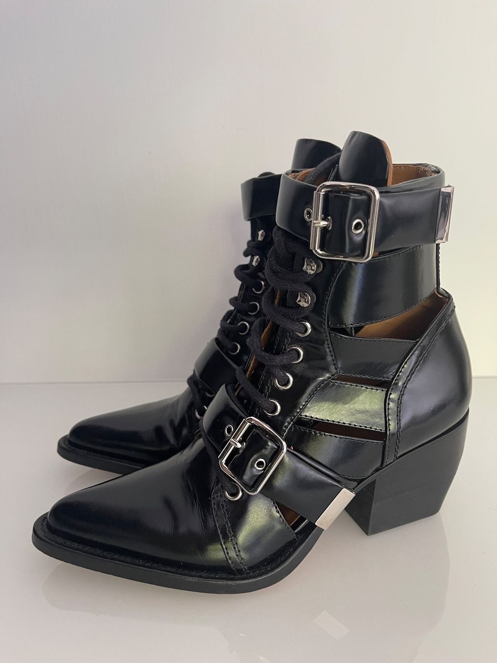 Chloé Scarpe da donna: Chloe Boots Gr 37 – Usato da Thalwil venduto da Paulina72 2
