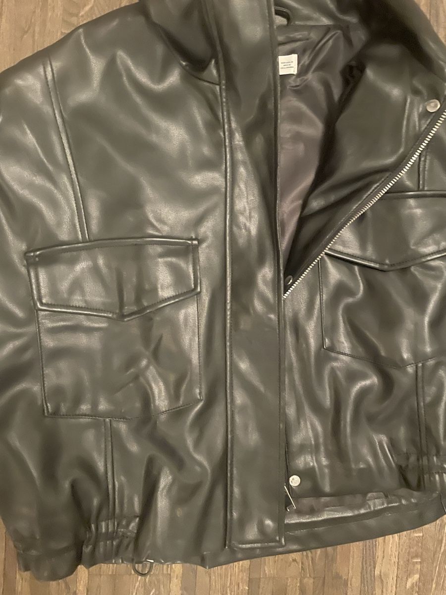 Mango Giacche: Mango Kunstlederjacke Gr. M neu mit Etikett – Nuovo (secondo la descrizione) da Zürich venduto da Claudia0174 3