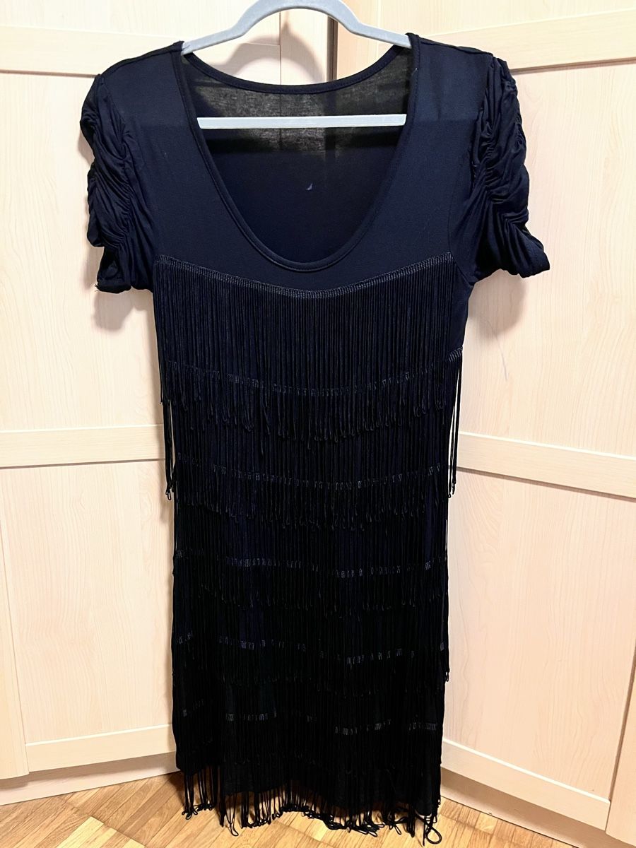 Kleider: Fransenkleid – Neu (gemäss Beschreibung) aus Dietikon von Mono7.3.