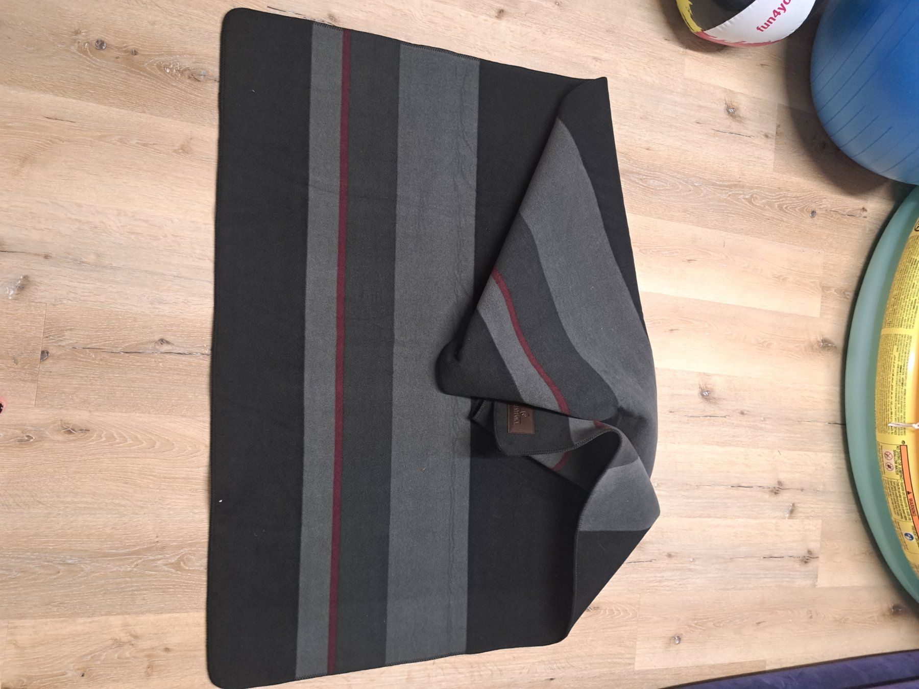 Selles, accessoires: Kentucky Decke – D'occasion à Aarberg par pointball 1