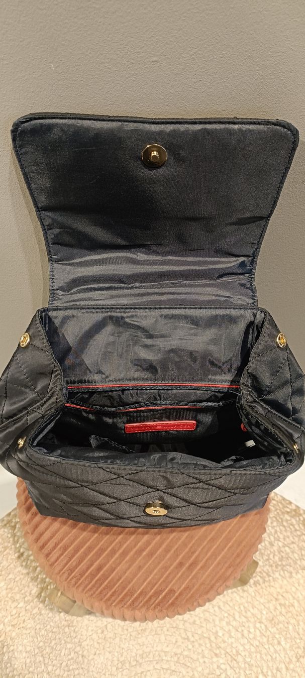 Tommy Hilfiger Rucksäcke: Tommy Hilfiger Rucksack – Neu (gemäss Beschreibung) aus Zollikofen von Proseco 5