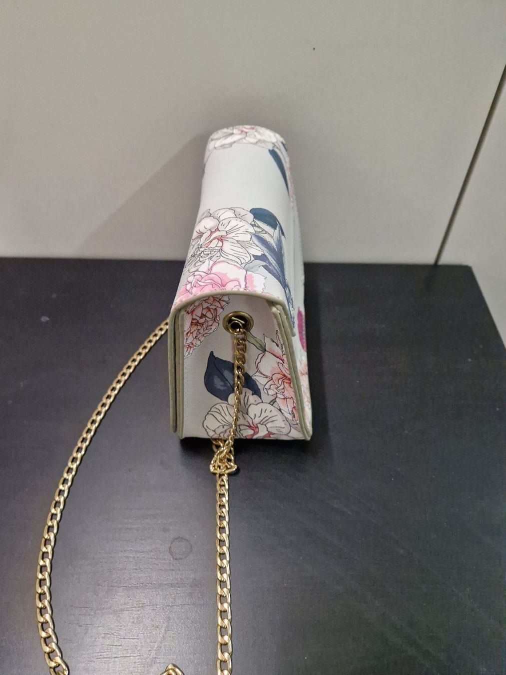 Only Borse da donna: Wenig getragene Lederhandtasche von ONLY – Usato da Cham venduto da Dave63 1